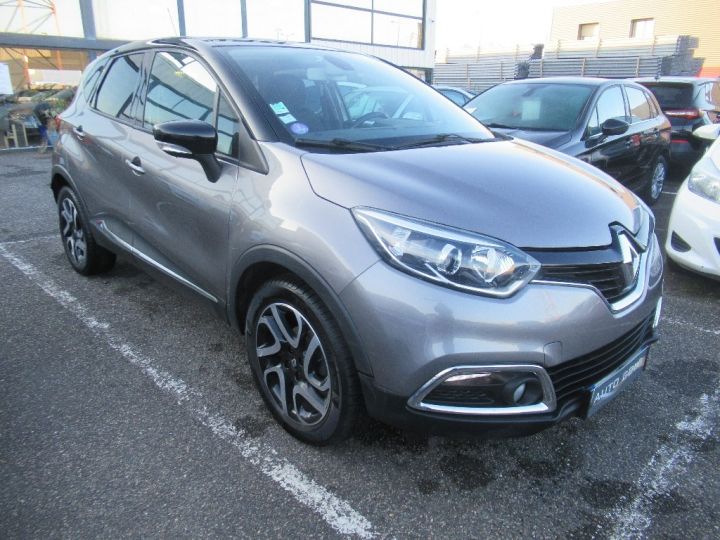 Renault Captur TCe 90 Energy SetS eco2 Zen Grise - 3