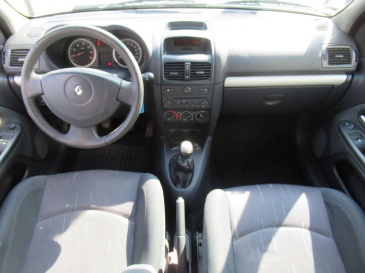 Renault Clio 1.2 16V 75CH CLIM 5P Blanc - 10