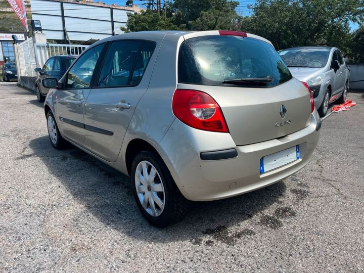 Renault Clio 1.2 tce 100 cv privilège Beige Occasion - 3