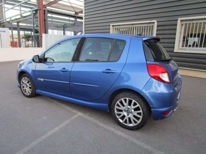 Renault Clio 1.5l dci 105 ch gt 5 portes bv6 Bleu - 4