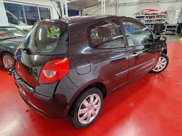 Renault Clio 1l2 essence 75ch expression  - 2