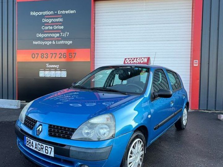 Renault Clio 2 Phase 1.5 DCI 68cv 1 ère main garantie Bleu - 1