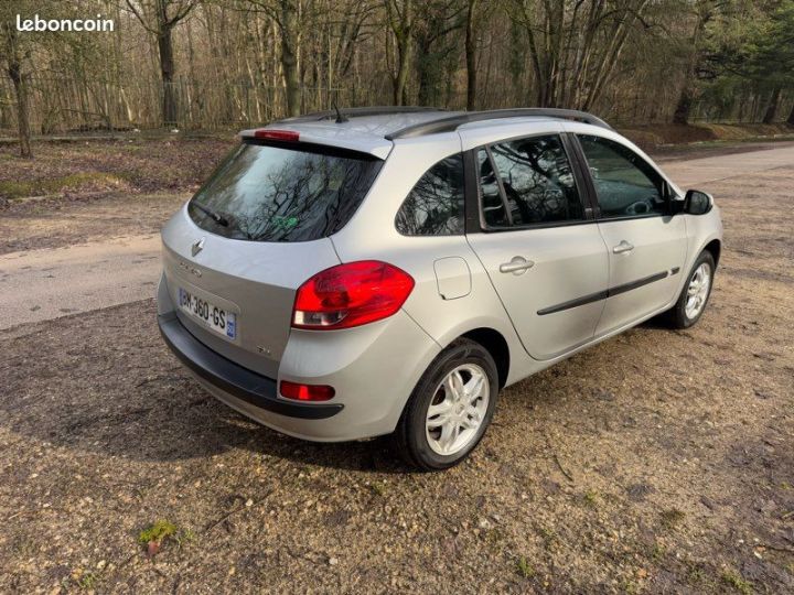 Renault Clio 3 1.2 Expression Clim Distribution neuve, rien à prévoir Gris - 4