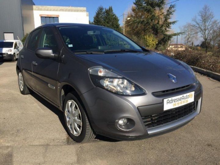 Renault Clio 3 DYNAMIQUE TOMTOM DCI 85 CV 5P     Diesel GRIS METAL - 1