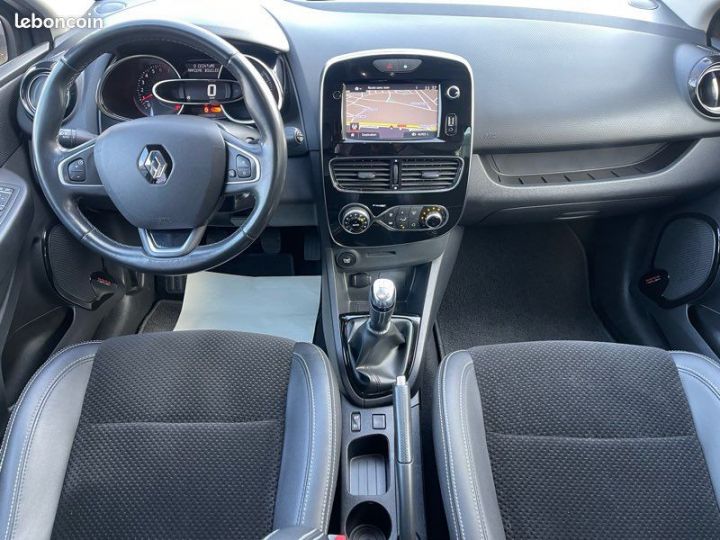 Renault Clio 4 (2) 0.9 TCe 90ch Intens 57.100 Kms Full LED GPS Gris - 4