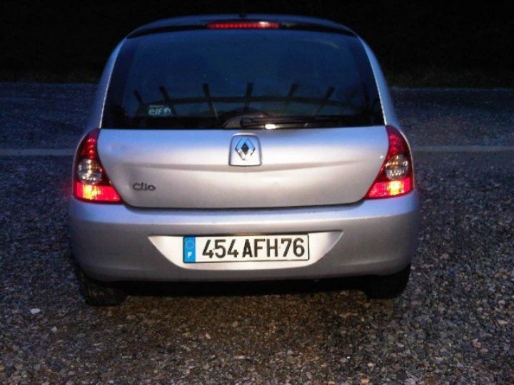 Renault Clio CAMPUS AIR SOCIETE 1.5 DCI 65CV      Diesel GRIS METAL - 10