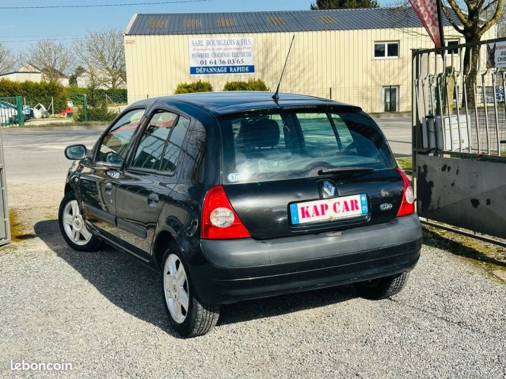 Renault Clio II 1.5 DCI 100 SPORT DYNAMIQUE (2005) 172 869 km • Garantie 6 mois Noir - 2