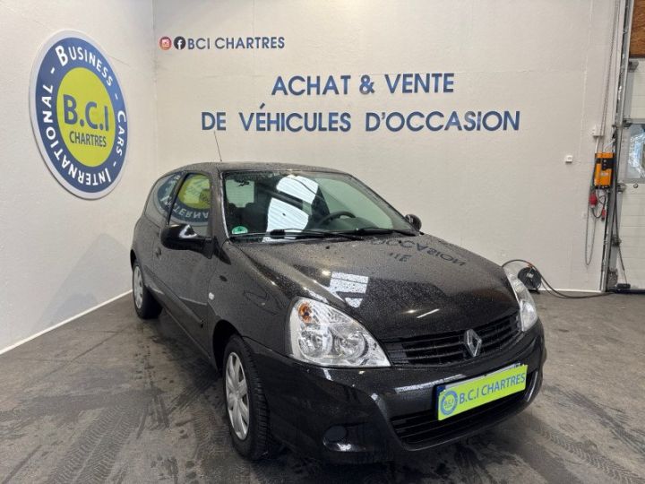 Renault Clio II CAMPUS 1.2 16V 75CH AUTHENTIQUE ECO² 3P Noir - 2