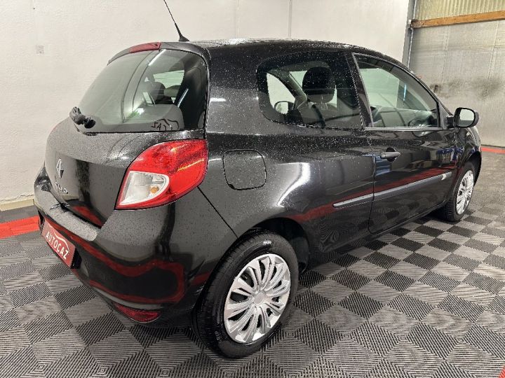 Renault Clio III 1.2 16V 75 eco2 Expression Clim Noir - 5