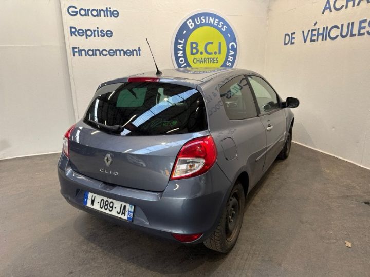 Renault Clio III 1.2 16V 75CH EXPRESS CLIM 3P Gris Fonce - 5