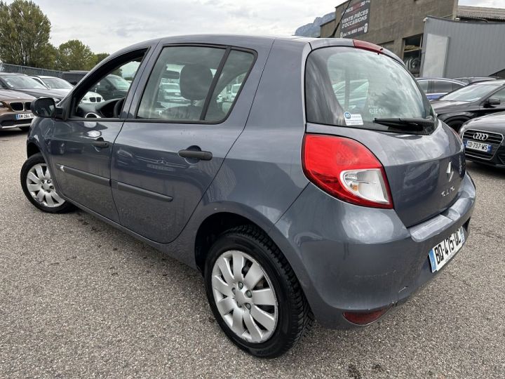 Renault Clio III 1.2 16V 75CH EXPRESS CLIM 5P Bleu F - 3