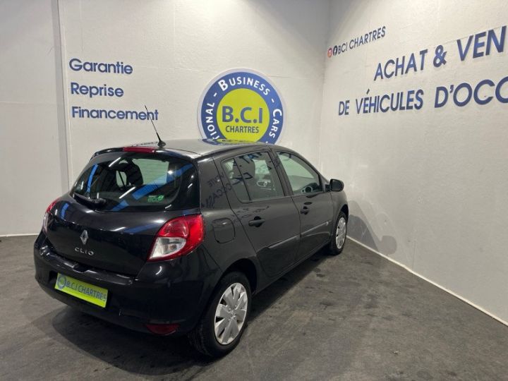 Renault Clio III 1.2 16V 75CH YAHOO 5P Noir - 5