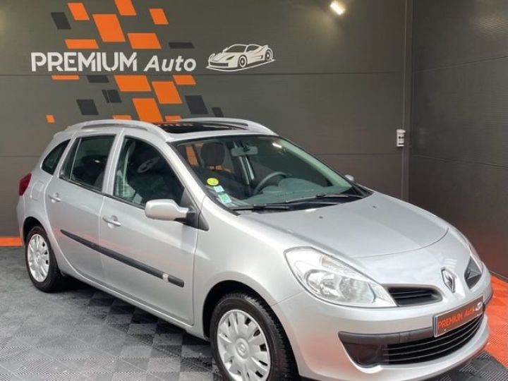 Renault Clio III 1.2 TCE 100 cv Estate Expression Gris - 2