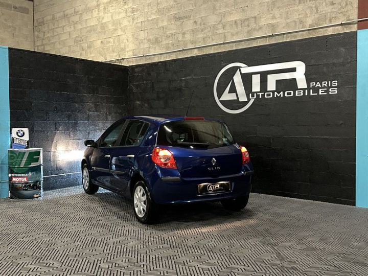 Renault Clio III 1.2 TCE 100CH INITIALE 5P Bleu - 3