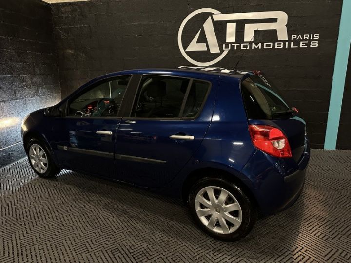 Renault Clio III 1.2 TCE 100CH INITIALE 5P Bleu - 4