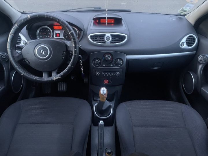 Renault Clio III 1.5 dCi 1461cm3 86cv  Gris Laqué - 6