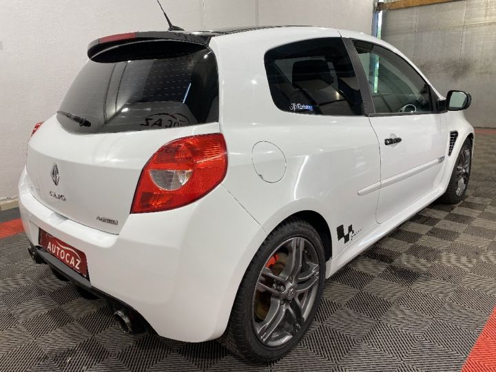 Renault Clio III 2.0 16V 203 Sport Cup PHASE 2 +GPL Blanc - 6