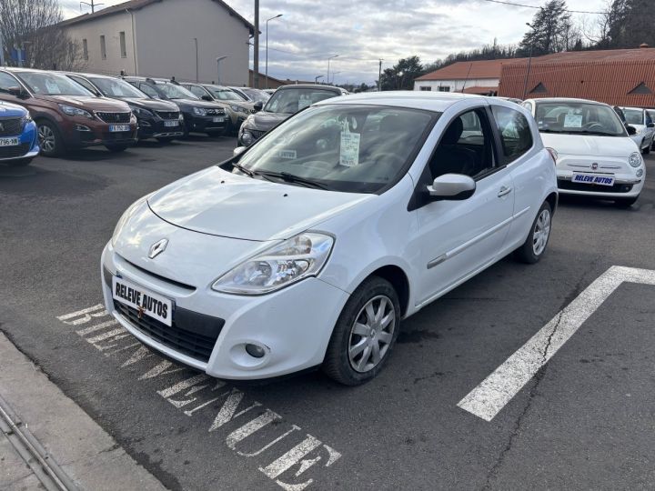 Renault Clio III (B/C85) 1.2 16v 75ch Collection Alizé 3p BLANC - 2