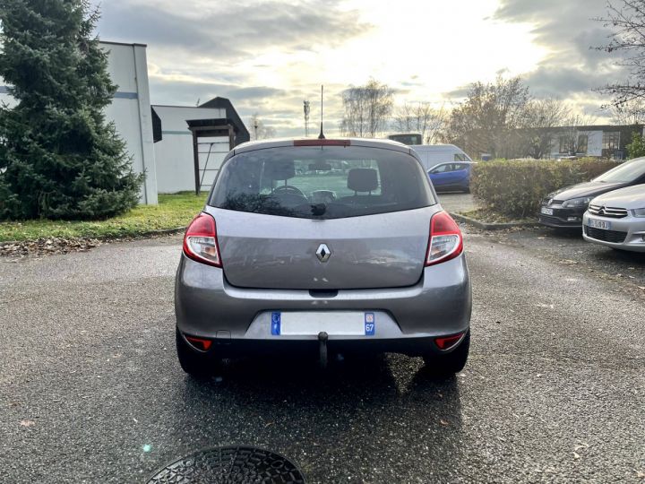 Renault Clio III (B/C85) 1.2 TCe 100ch Exception 5p GRIS - 5