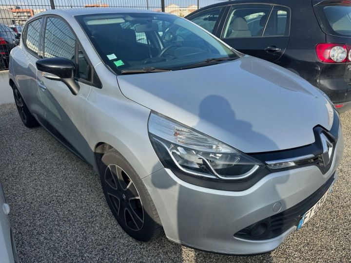 Renault Clio IV 0.9 TCE 90CH ENERGY INTENS EURO6 2015 Gris C - 2