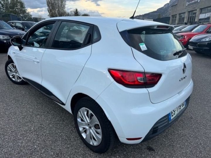 Renault Clio IV 1.2 16V 75CH ZEN 5P Blanc - 3