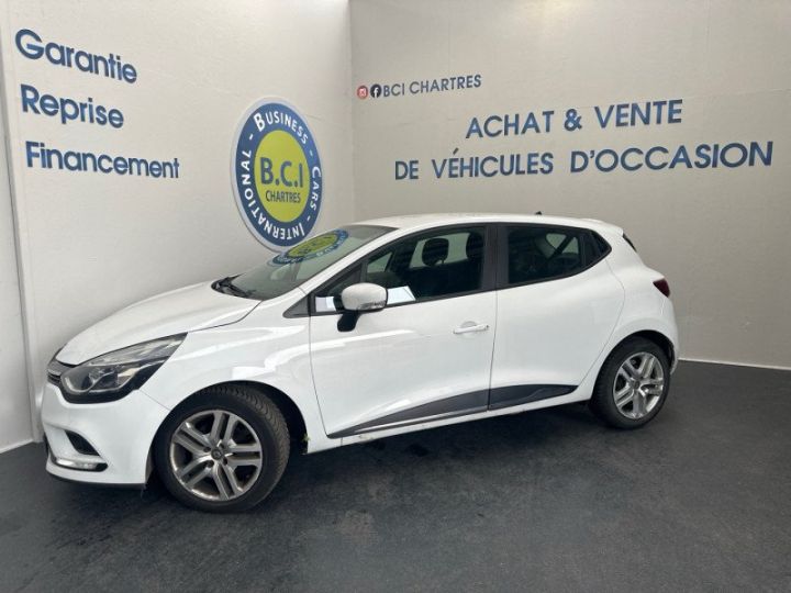 Renault Clio IV 1.5 DCI 75CH ENERGY BUSINESS 5P Blanc - 1