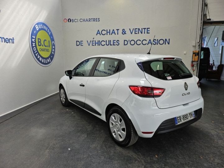 Renault Clio IV 1.5 DCI 75CH ENERGY LIFE 5P Blanc - 4