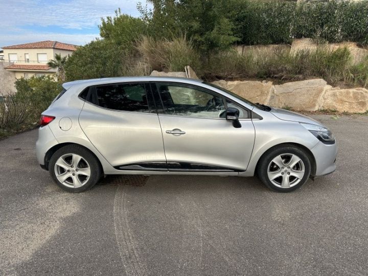 Renault Clio IV 1.5 DCI 90CH ENERGY INTENS ECO² 90G Gris C - 4