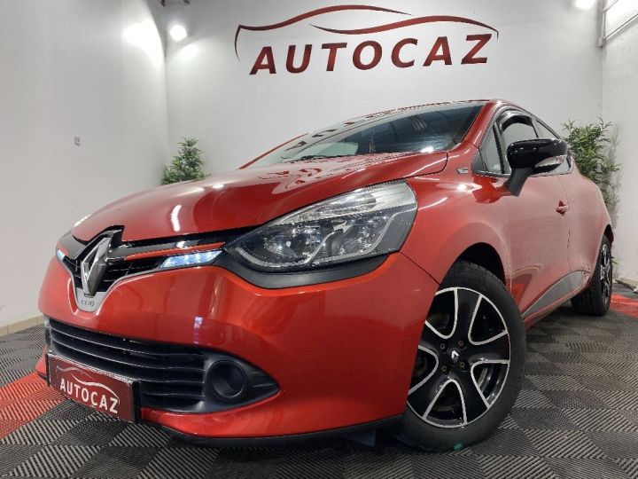 Renault Clio IV dCi 90 eco2 ZEN EDC +114000KM Rouge - 2