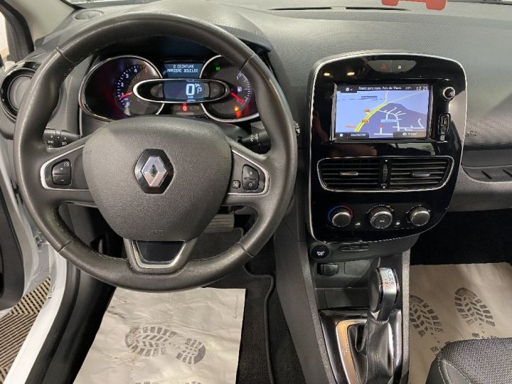 Renault Clio IV ESTATE dCi 90 EDC Zen +2018 Blanc - 9