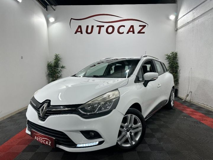 Renault Clio IV ESTATE dCi 90 Energy eco2 Zen Blanc - 1