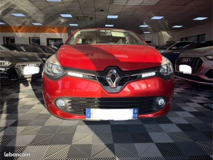 Renault Clio IV Limited Rouge - 1