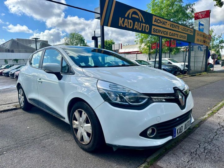 Renault Clio IV SOCIETE 1.5 DCI 90 ENERGY AIR MEDIANAV ECO2 90G Blanc - 2