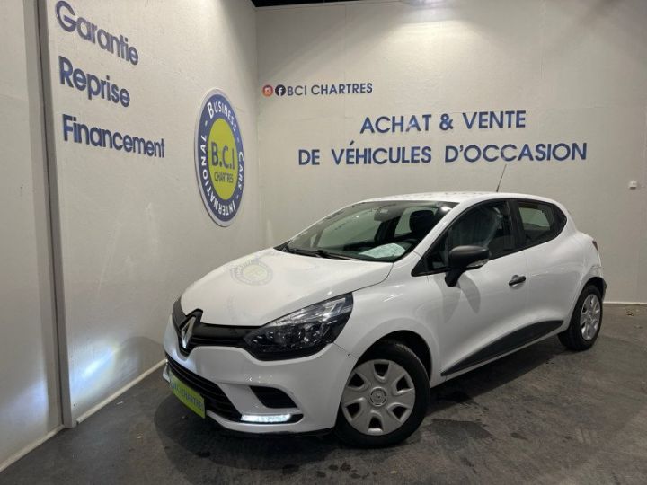 Renault Clio IV STE 1.5 DCI 75CH ENERGY AIR Blanc - 1