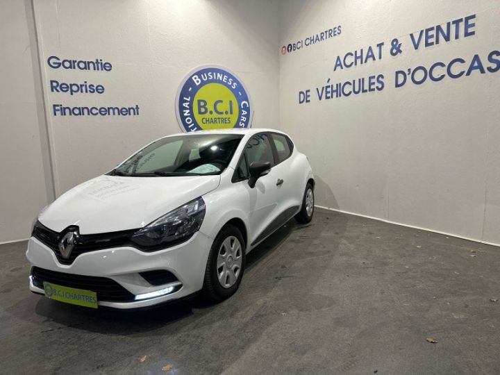 Renault Clio IV STE 1.5 DCI 75CH ENERGY AIR Blanc - 2