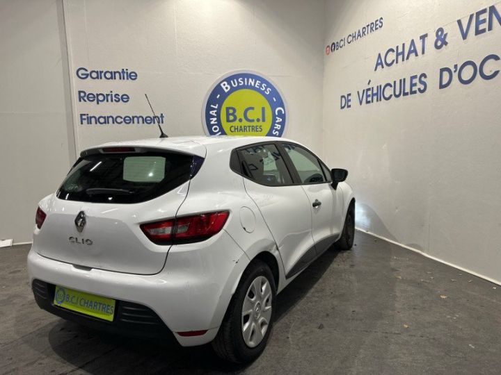 Renault Clio IV STE 1.5 DCI 75CH ENERGY AIR Blanc - 5