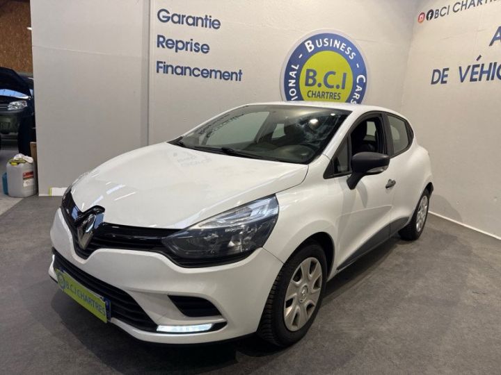 Renault Clio IV STE 1.5 DCI 75CH ENERGY AIR Blanc - 2