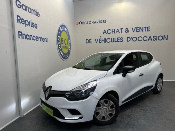 Renault Clio IV STE 1.5 DCI 75CH ENERGY AIR E6C Blanc - 1