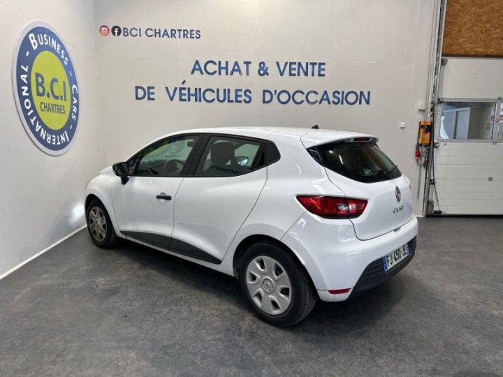 Renault Clio IV STE 1.5 DCI 75CH ENERGY AIR E6C Blanc - 4