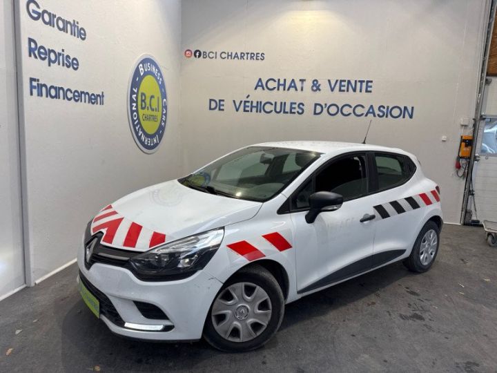 Renault Clio IV STE 1.5 DCI 75CH ENERGY AIR E6C Blanc - 1