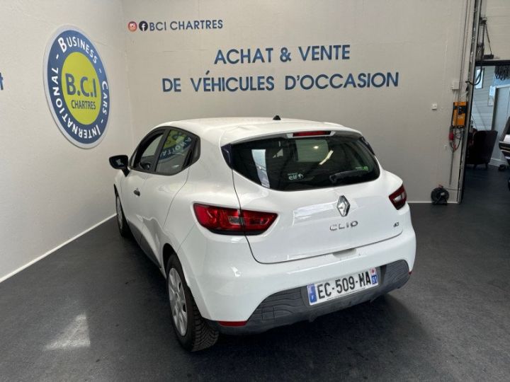 Renault Clio IV STE 1.5 DCI 75CH ENERGY AIR EURO6 Blanc - 4