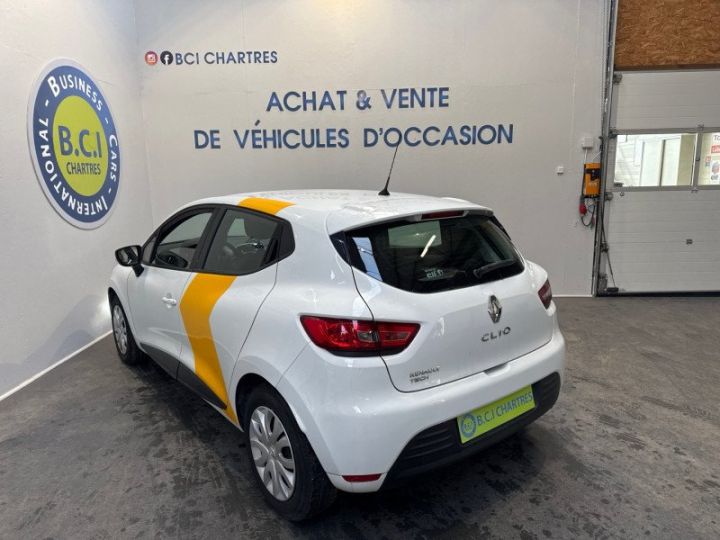 Renault Clio IV STE 1.5 DCI 90CH ENERGY AIR MEDIANAV E6C Blanc - 4