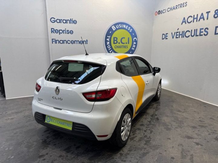 Renault Clio IV STE 1.5 DCI 90CH ENERGY AIR MEDIANAV E6C Blanc - 5