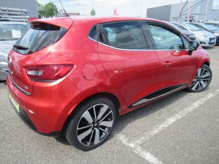 Renault Clio IV TCe 90 Energy eco2 Intens Rouge - 4