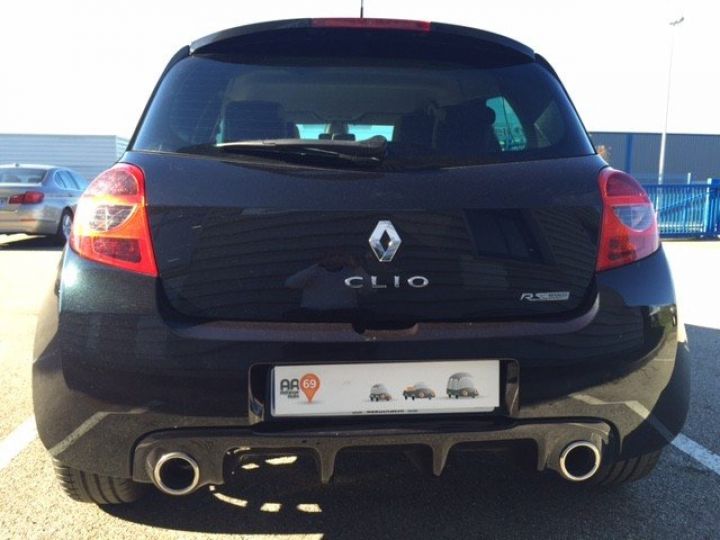 Renault Clio RS 3 TROPHY 2.0 16v 203CV     Essence NOIR - 13