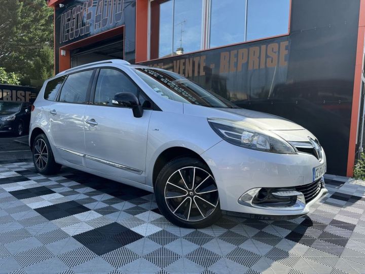 Renault Grand Scenic III 1.5 DCI 110CH ENERGY BOSE ECO² 7 PLACES Gris - 1