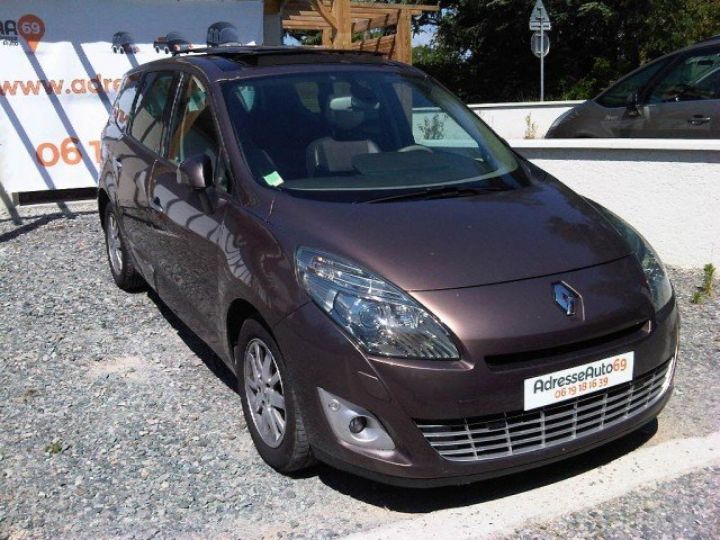 Renault Grand Scenic III PRIVILEGE DCI 110cv 7 Places Pack premium     Diesel BRUN MOKA - 1