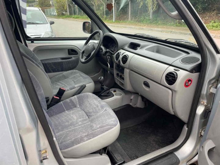 Renault Kangoo 1.2 16V 75CV Gris Laqué - 5