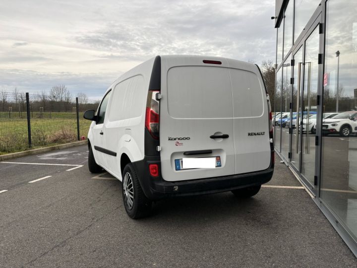 Renault Kangoo 1.5 BluedCi 80ch Grand Confort BVM6 BLANC - 2