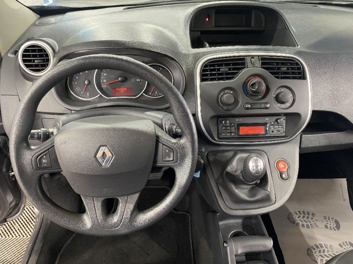 Renault Kangoo 1.5 dCi 90 Zen Energy +ATTELAGE Grise - 9